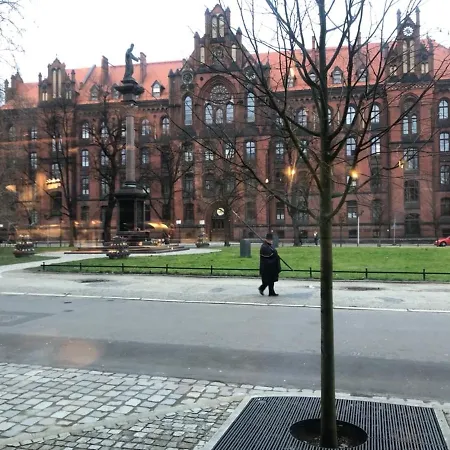 Louis & Elza Old Town Romantic فروتسواف