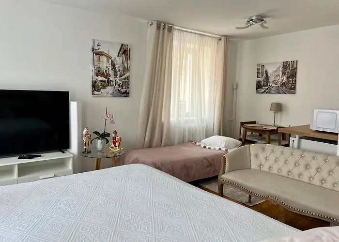 Louis & Elza Old Town Romantic Apartamento